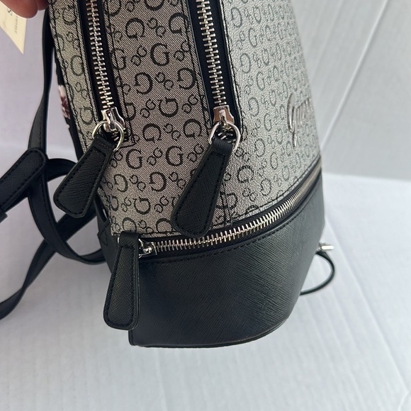 New GUESS Black Gray Logo Print Double Zipper Small Backpack/Handbag - Picture 4 of 7